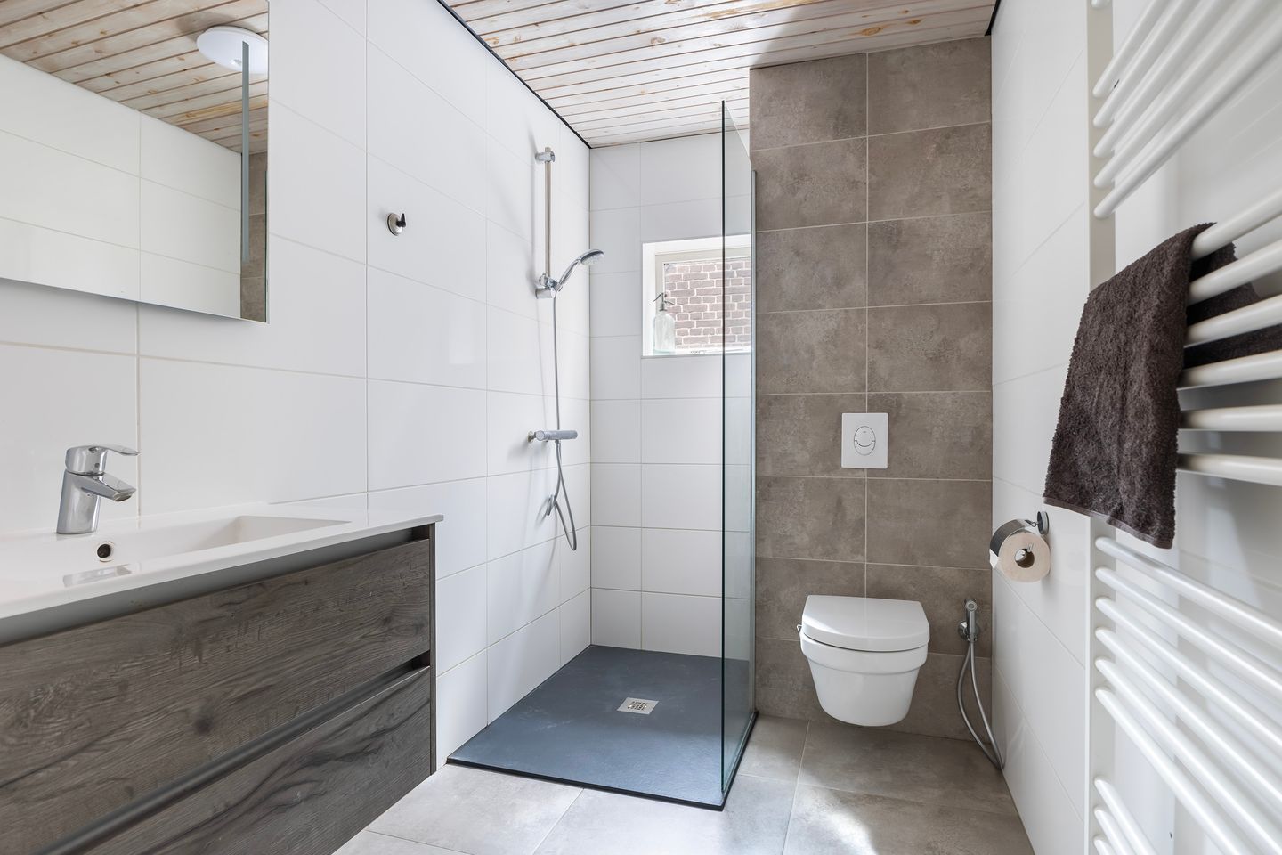 Foto 35 van Gymnasiumstraat 9