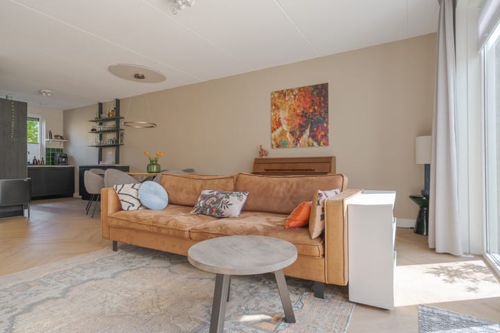 Foto 14 van Porporastraat 73