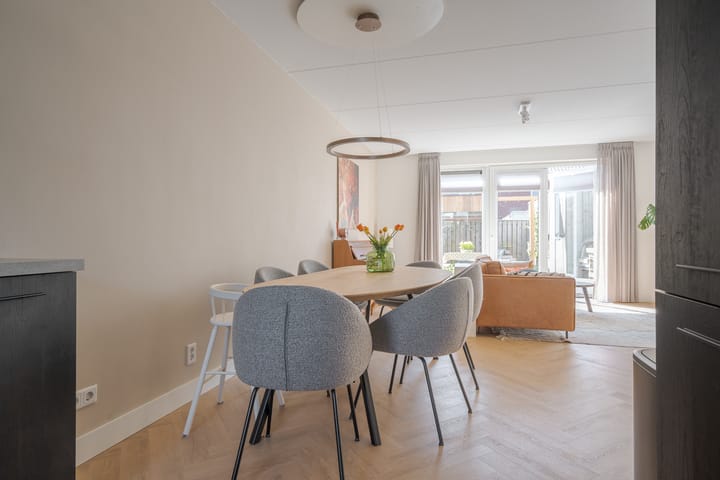 Foto 20 van Porporastraat 73