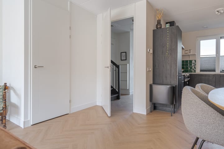 Foto 21 van Porporastraat 73