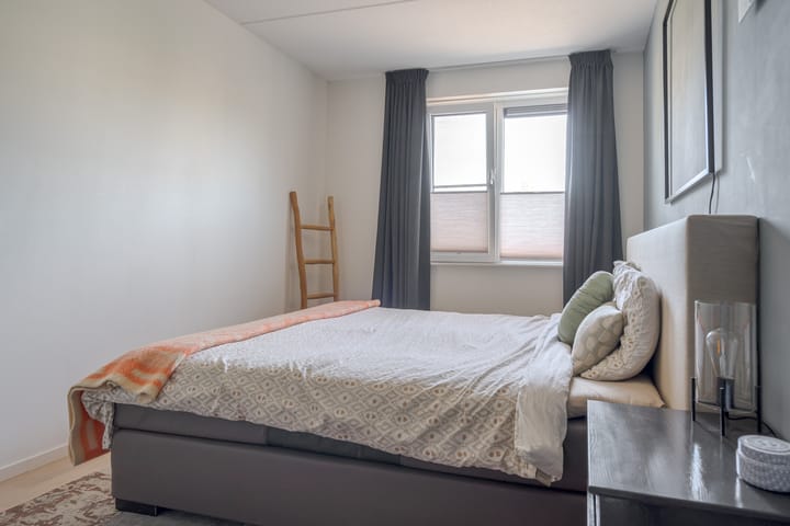 Foto 27 van Porporastraat 73