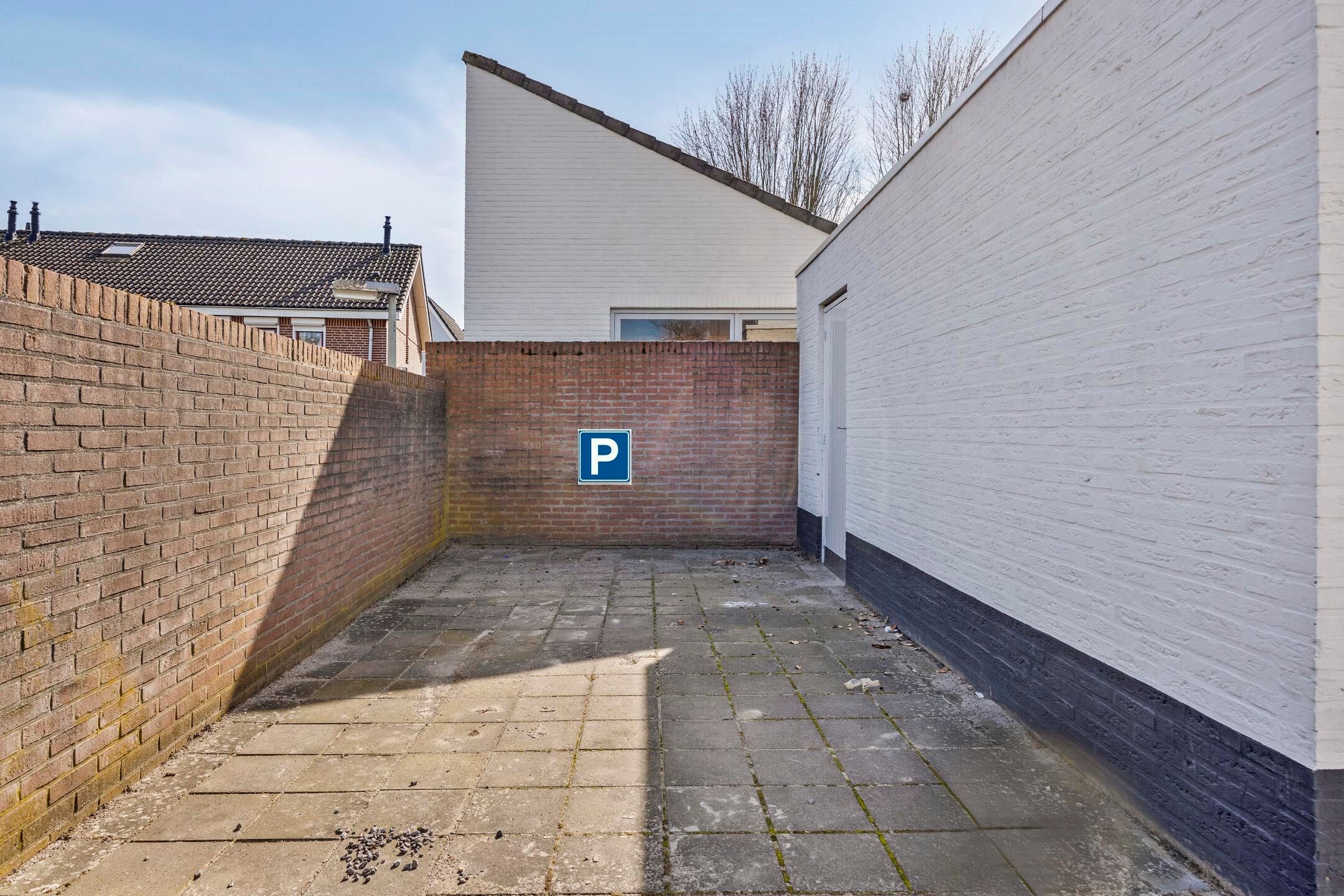 Foto 12 van Longinastraat 73-B04