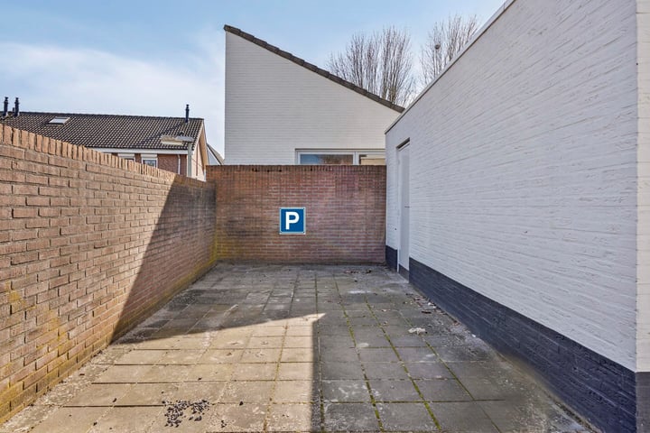Foto 12 van Longinastraat 73-B04