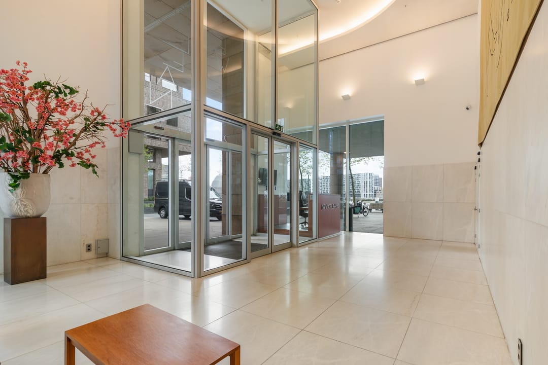 Foto 8 van Van der Hoevenplein 133