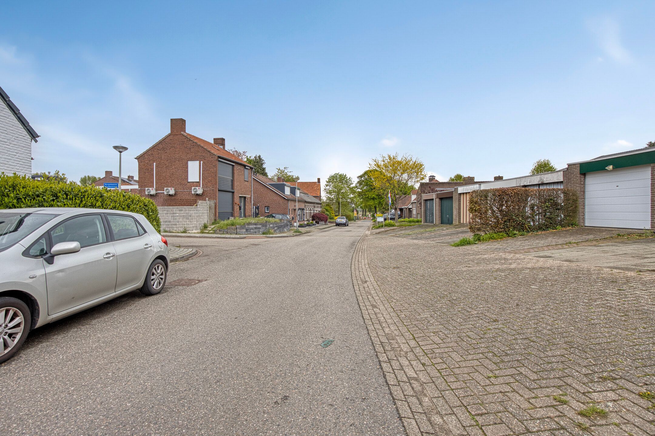 Photo 36 of Schoolstraat 14