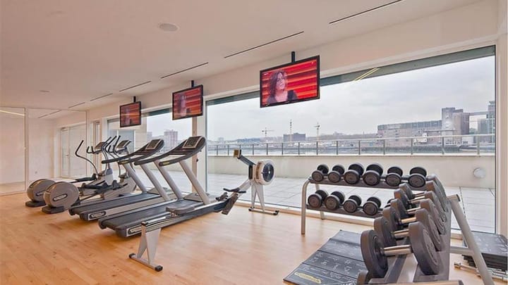 Foto 54 van Van der Hoevenplein 133