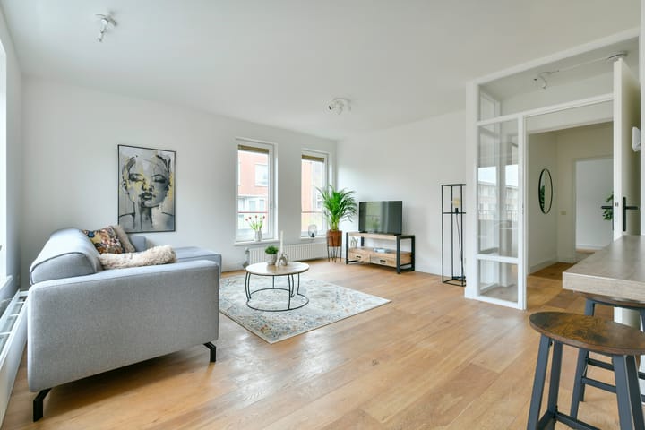 Photo 6 of Semarangstraat 13-E