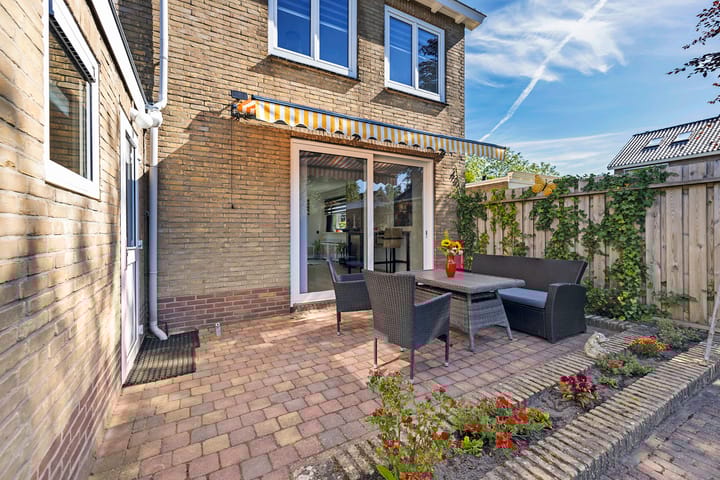 Foto 36 van Snekerstraat 76