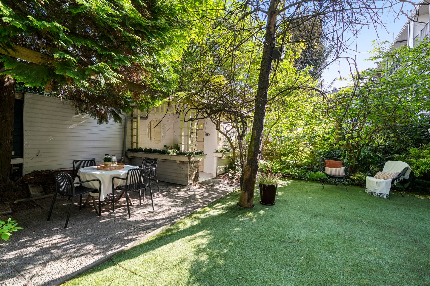 Foto 1 van Surinameplein 78