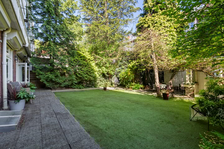 Photo 20 of Surinameplein 78