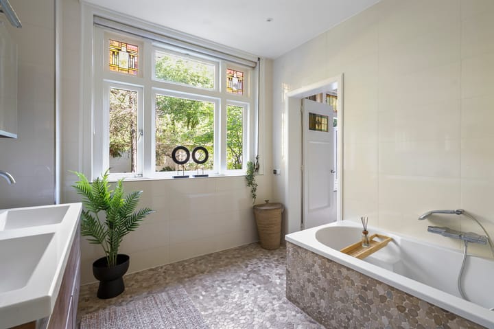 Photo 34 of Surinameplein 78