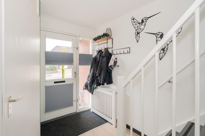 Photo 4 of Hezeweg 62