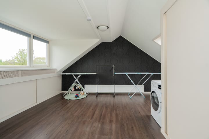 Photo 22 of Hezeweg 62