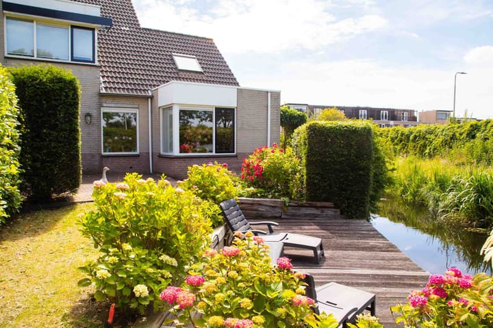 Photo 3 of Waardenburg 109