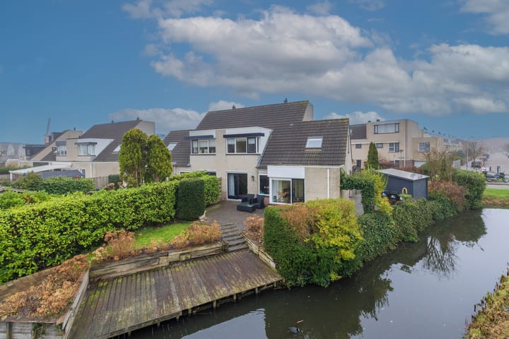 Photo 51 of Waardenburg 109