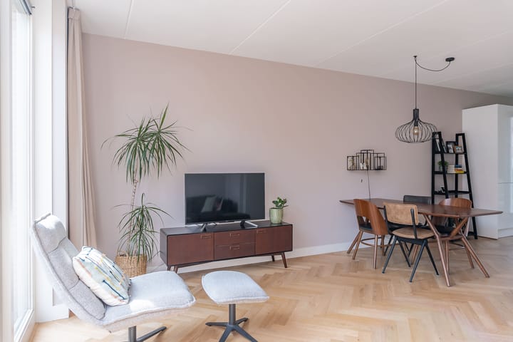 Foto 13 van Zwaagerf 9