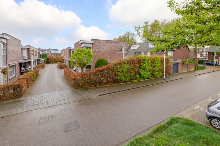 Foto 38 van Abdijlaan 18