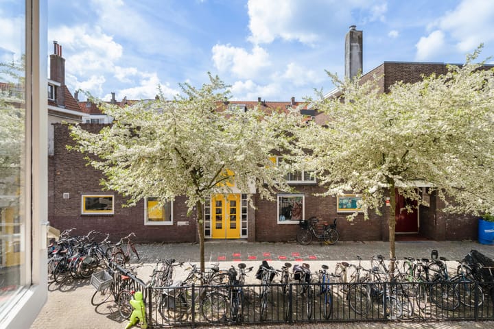 Foto 43 van Koraalstraat 22-B