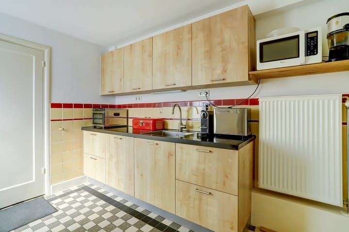 Photo 19 of Enschotsestraat 204