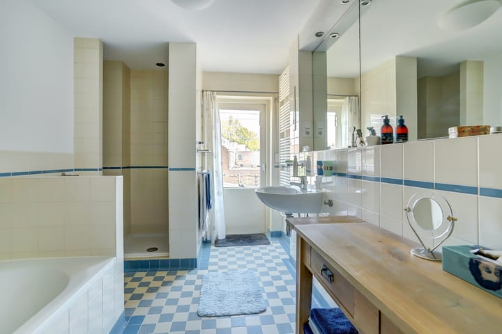 Photo 27 of Enschotsestraat 204