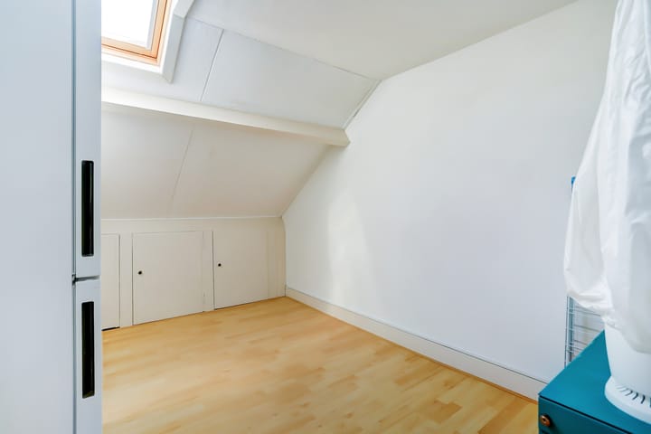 Photo 32 of Enschotsestraat 204