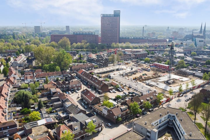 Photo 42 of Enschotsestraat 204