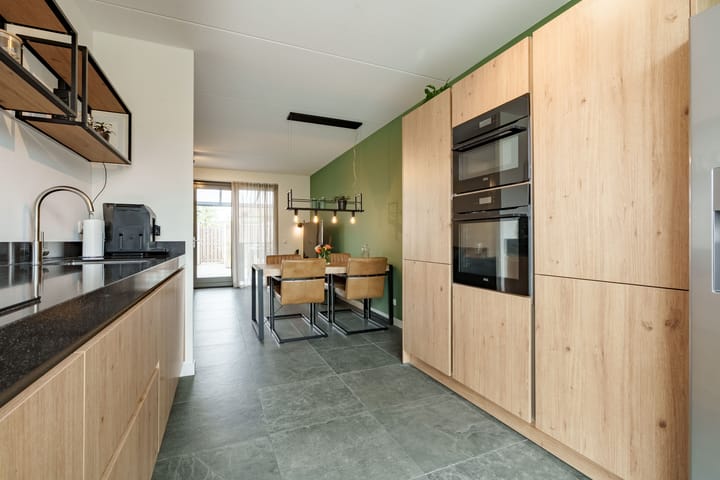 Foto 13 van Prof. Visserlaan 28