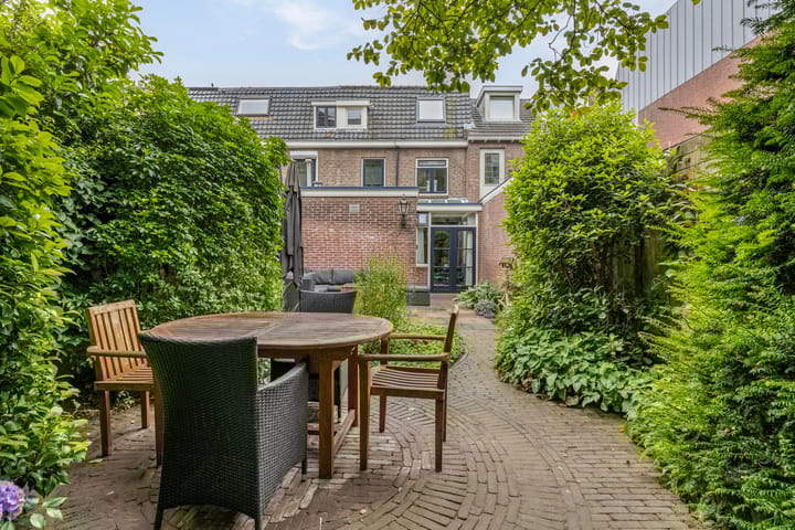 Foto 35 van Gerard de Bondtstraat 45-B