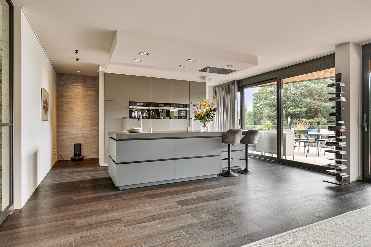 Photo 20 of Barend Veenendaalstraat 38