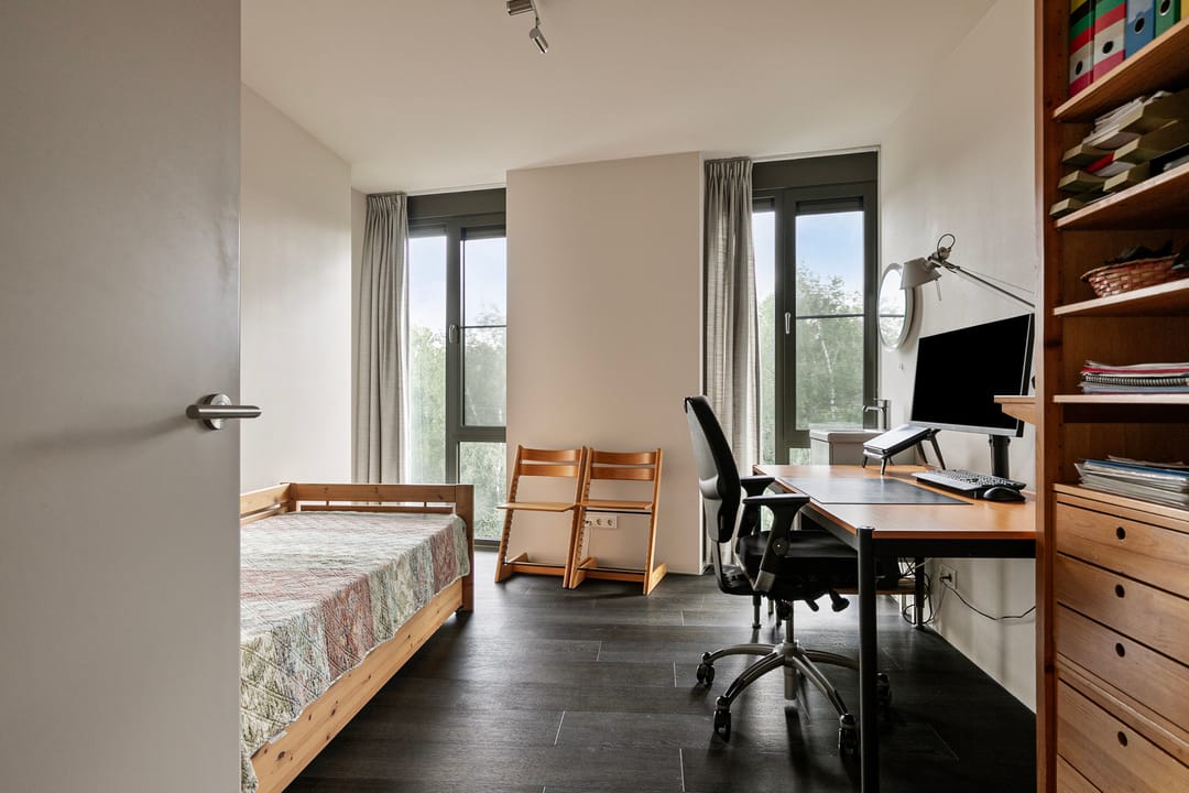 Photo 47 of Barend Veenendaalstraat 38