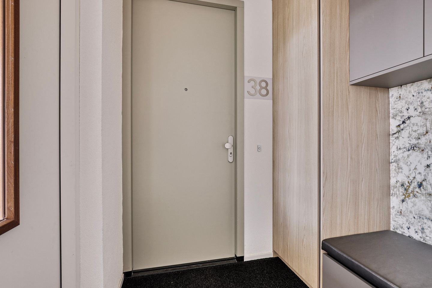 Photo 79 of Barend Veenendaalstraat 38