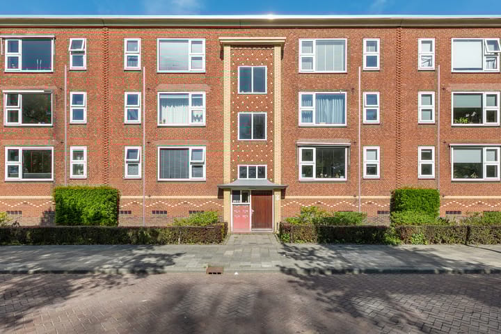 Photo 1 of Pioenstraat 61