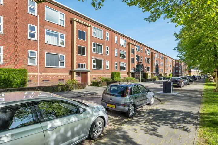 Photo 34 of Pioenstraat 61