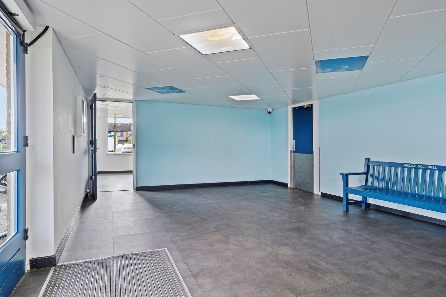 Photo 5 of Gerard Dousingel 66