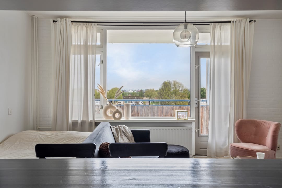 Photo 11 of Gerard Dousingel 66