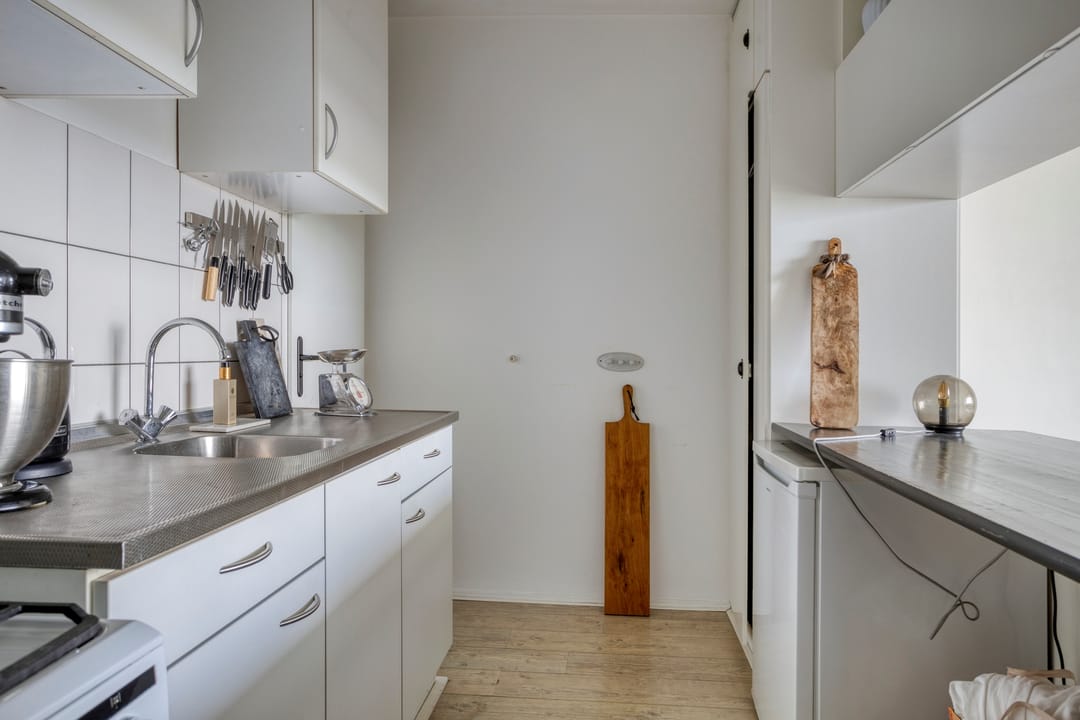 Photo 13 of Gerard Dousingel 66