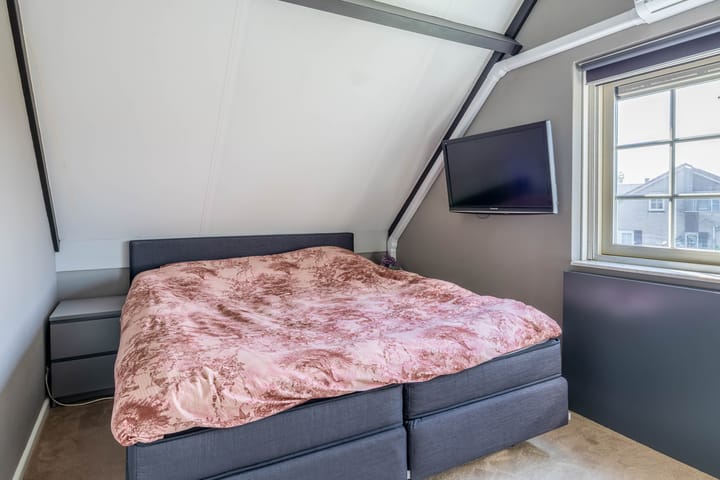 Foto 19 van Sluuslaan 6