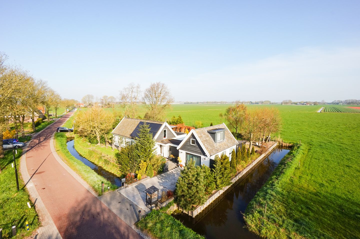 Foto 1 van Kerkweg 5