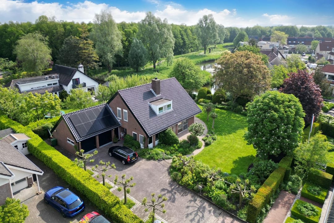 Foto 1 van Lijster 24