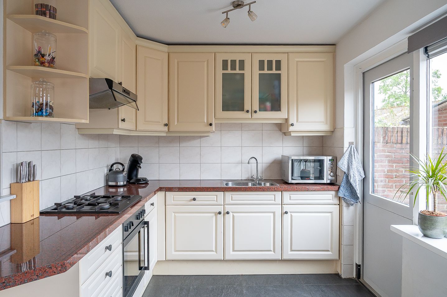 Foto 12 van Groen van Prinstererstraat 52