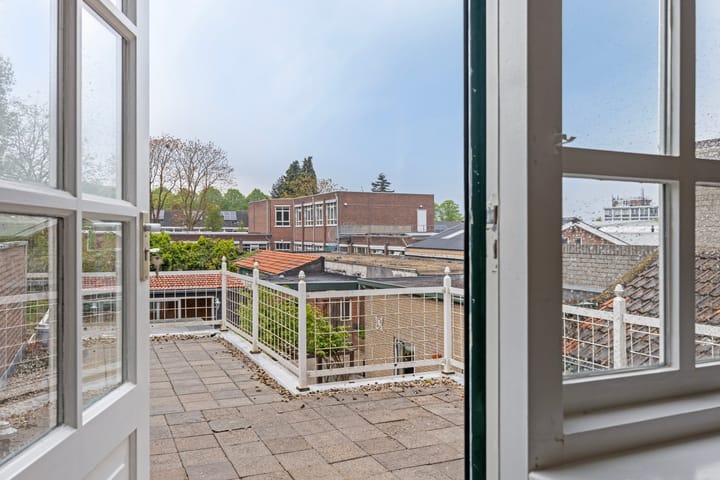 Foto 24 van Broekhovenseweg 141