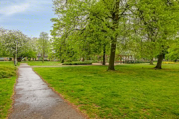 Foto 38 van Broekhovenseweg 141