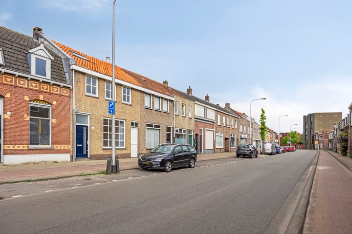 Foto 40 van Broekhovenseweg 141