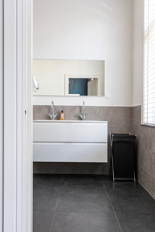 Foto 28 van Antonie Duyckstraat 109