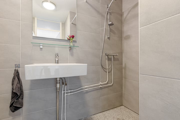 Photo 28 of Gitaarstraat 171