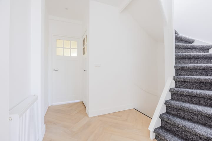 Foto 8 van Nassaukade 10