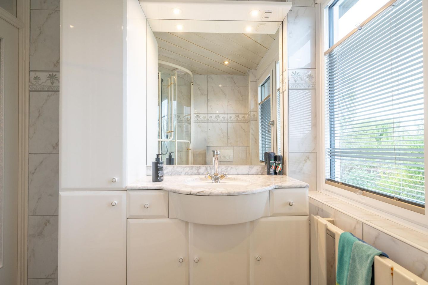 Foto 29 van G van der Valk Boumanstraat 39