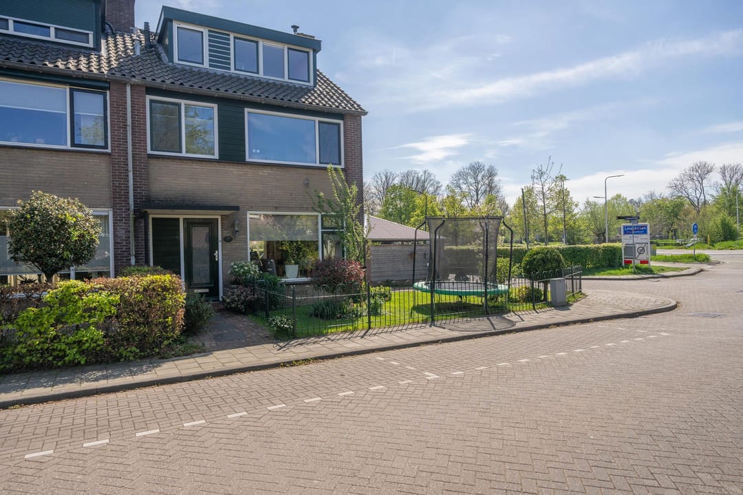 Foto 38 van G van der Valk Boumanstraat 39