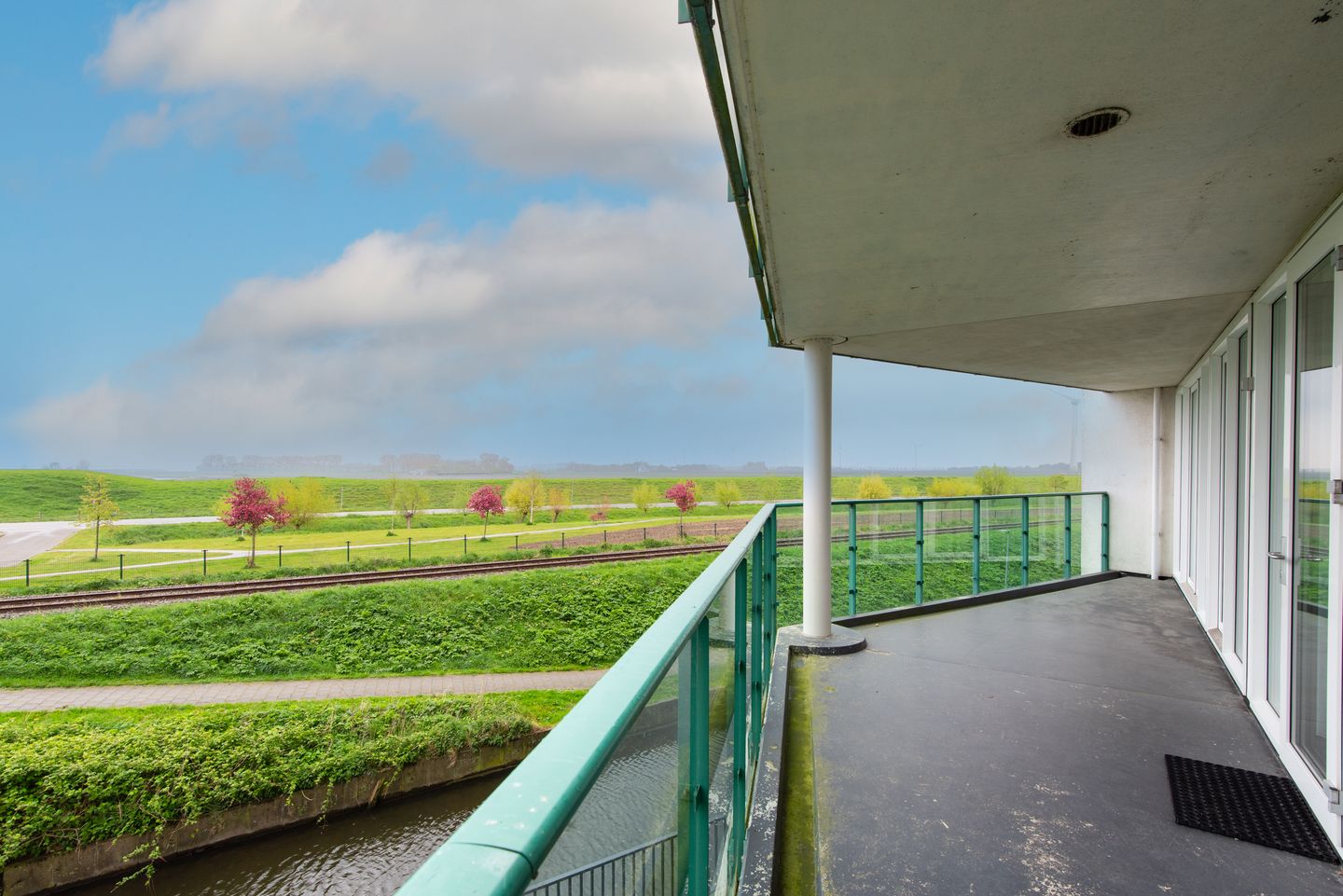 Photo 29 of Kaapstander 26