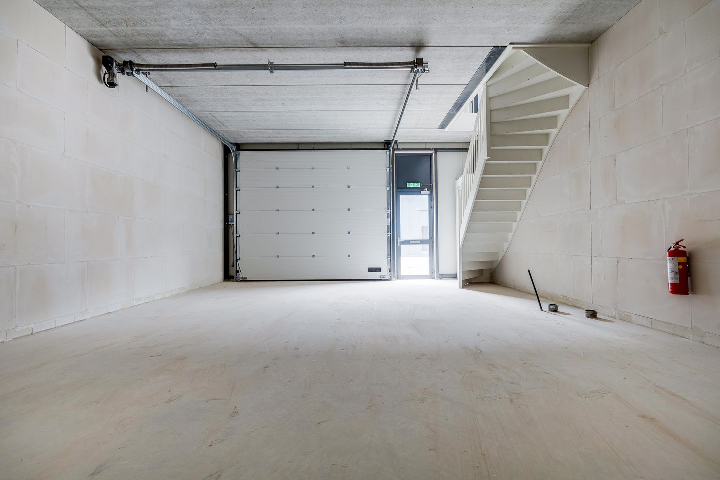 View photo 2 of Morsestraat 38-01
